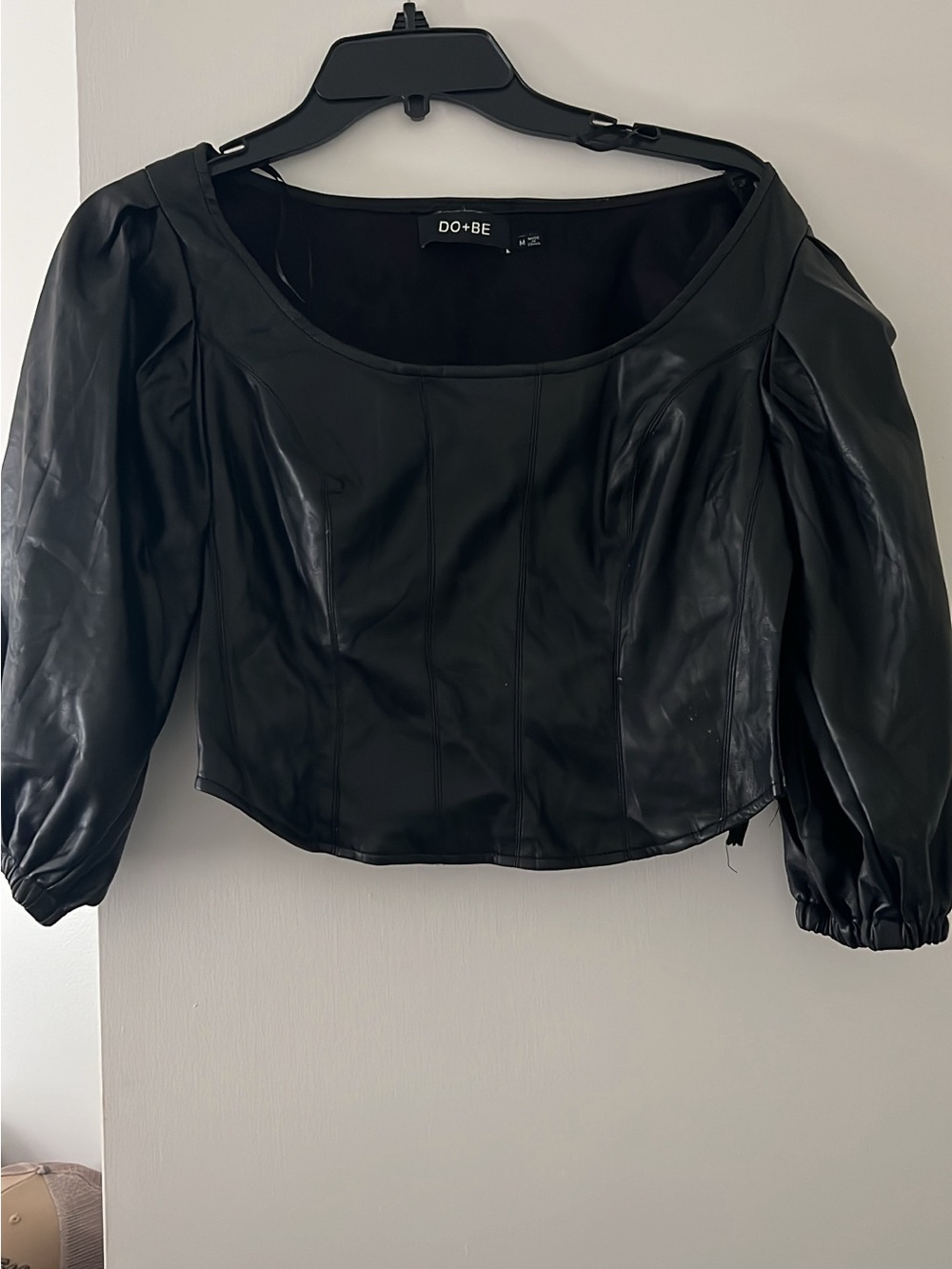 DO+BE Black Faux Leather Puff-Sleeve Square Neck Crop Top